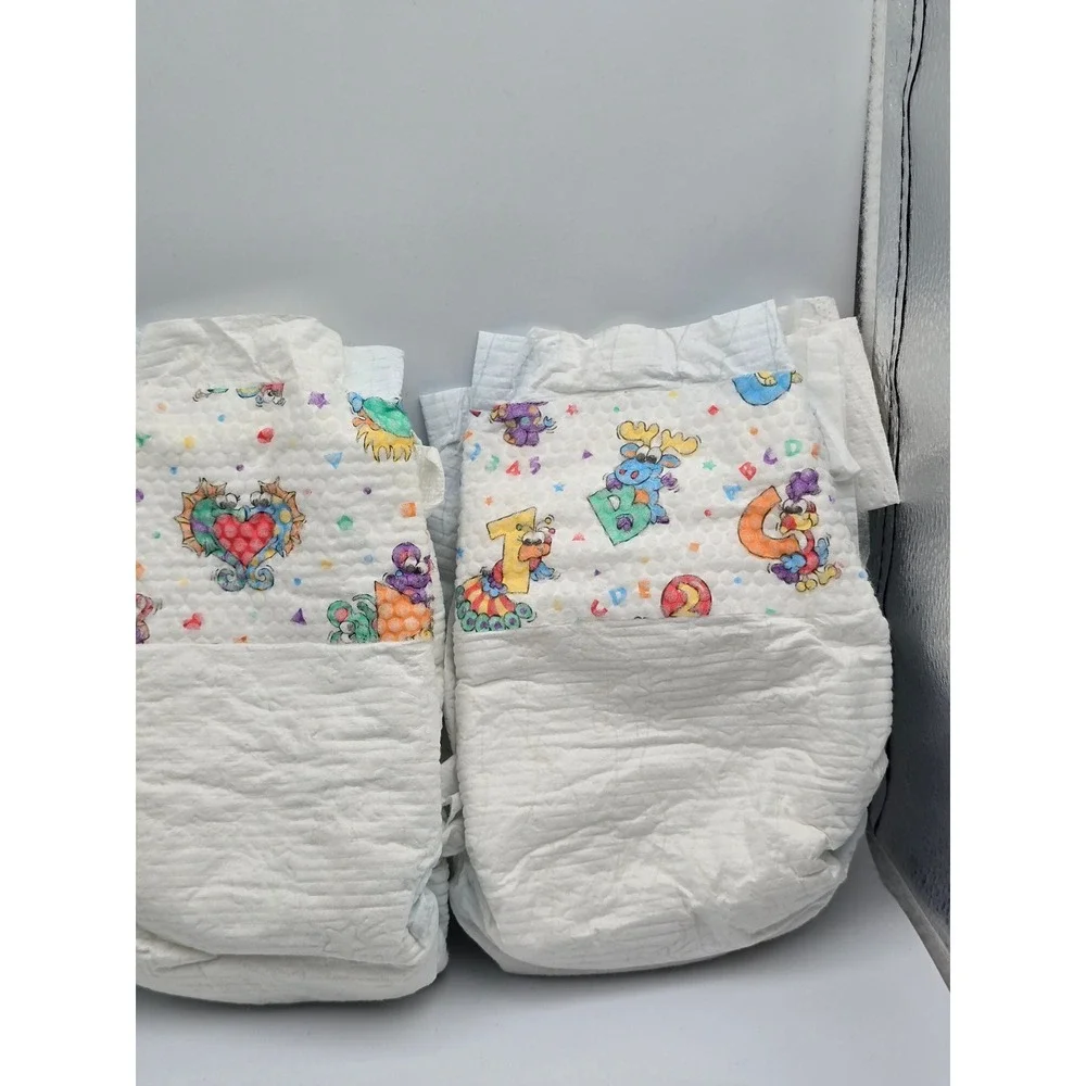Vintage‎ 1997/1998 Huggies Diapers 3 Pack Dragons Animals ABCs Prop Collectible